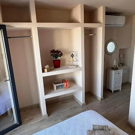 Appartement Center Firá