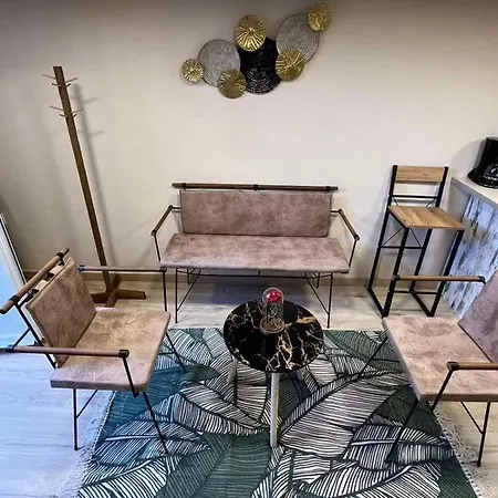 Center * Fira (Santorini)